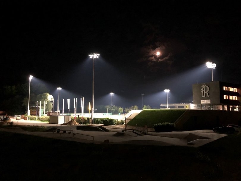 Brighter and more efficient, new Musco LED system featuring ams OSRAM LEDs transforms field of play at Regensburg baseball stadium